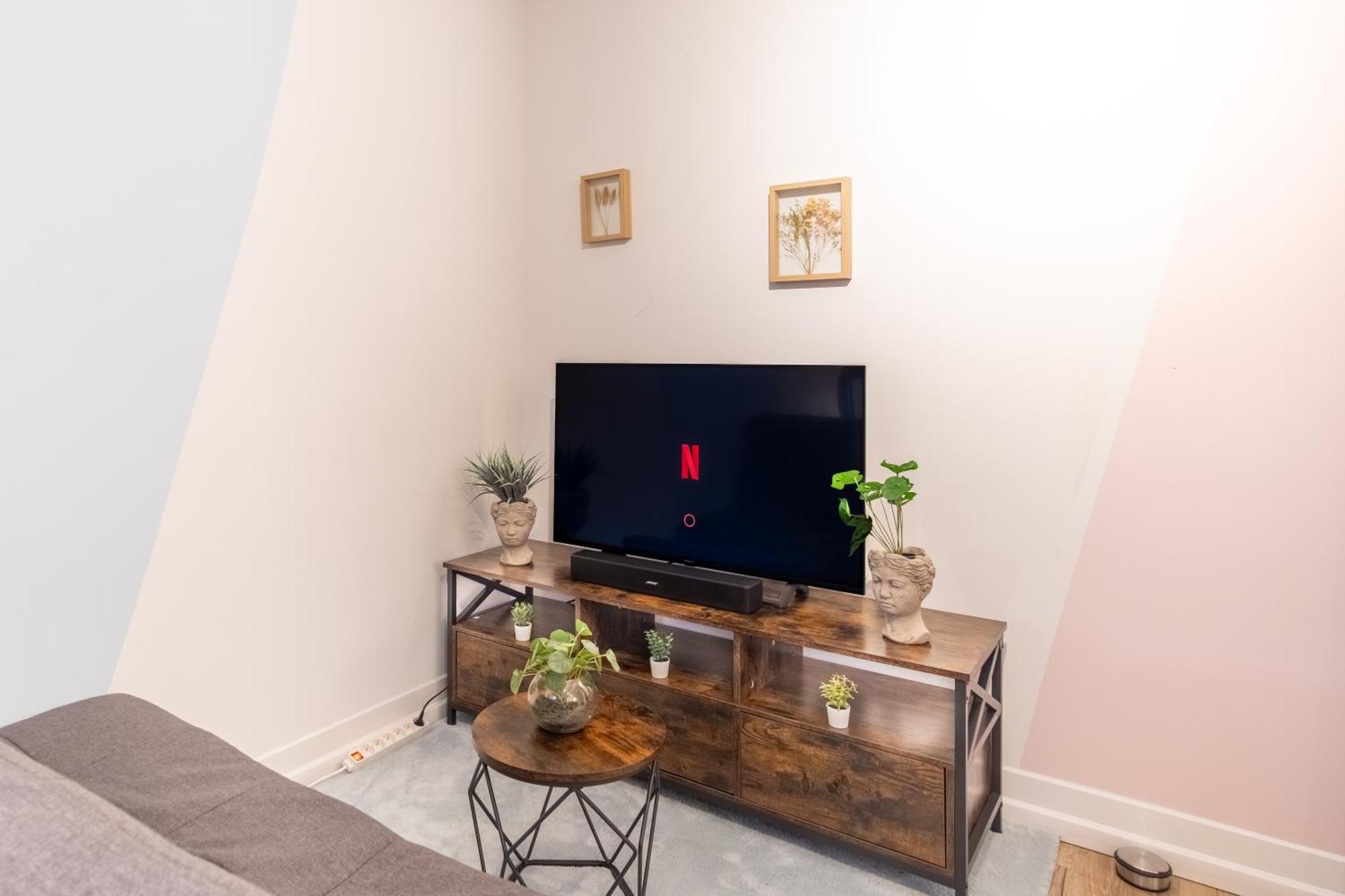 Pool Table Heaven, Workstation, 4K Tv, Netflix Apartamento Leipzig Exterior foto